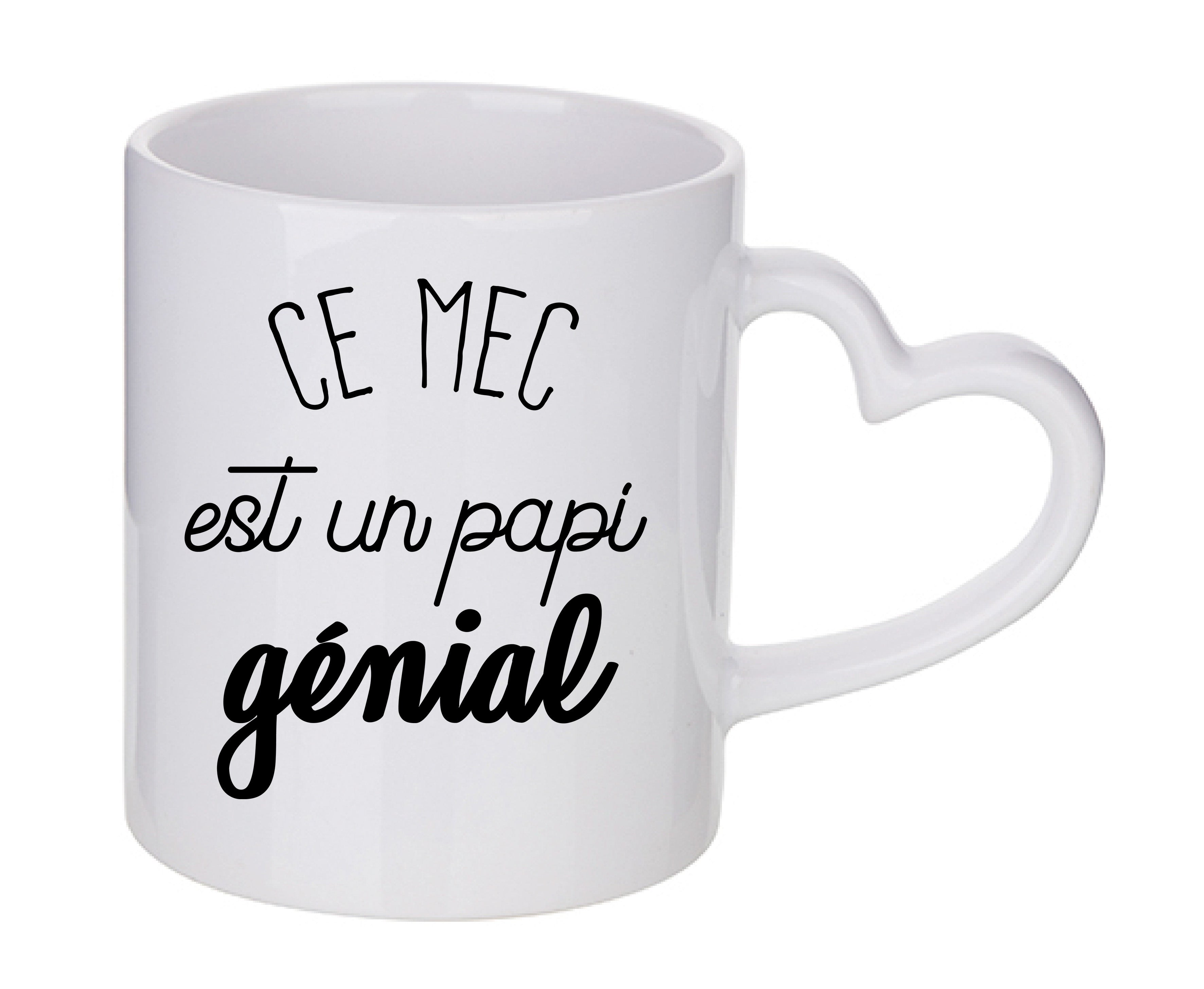Mug coeur personnalisé Ce mec est un papi genial