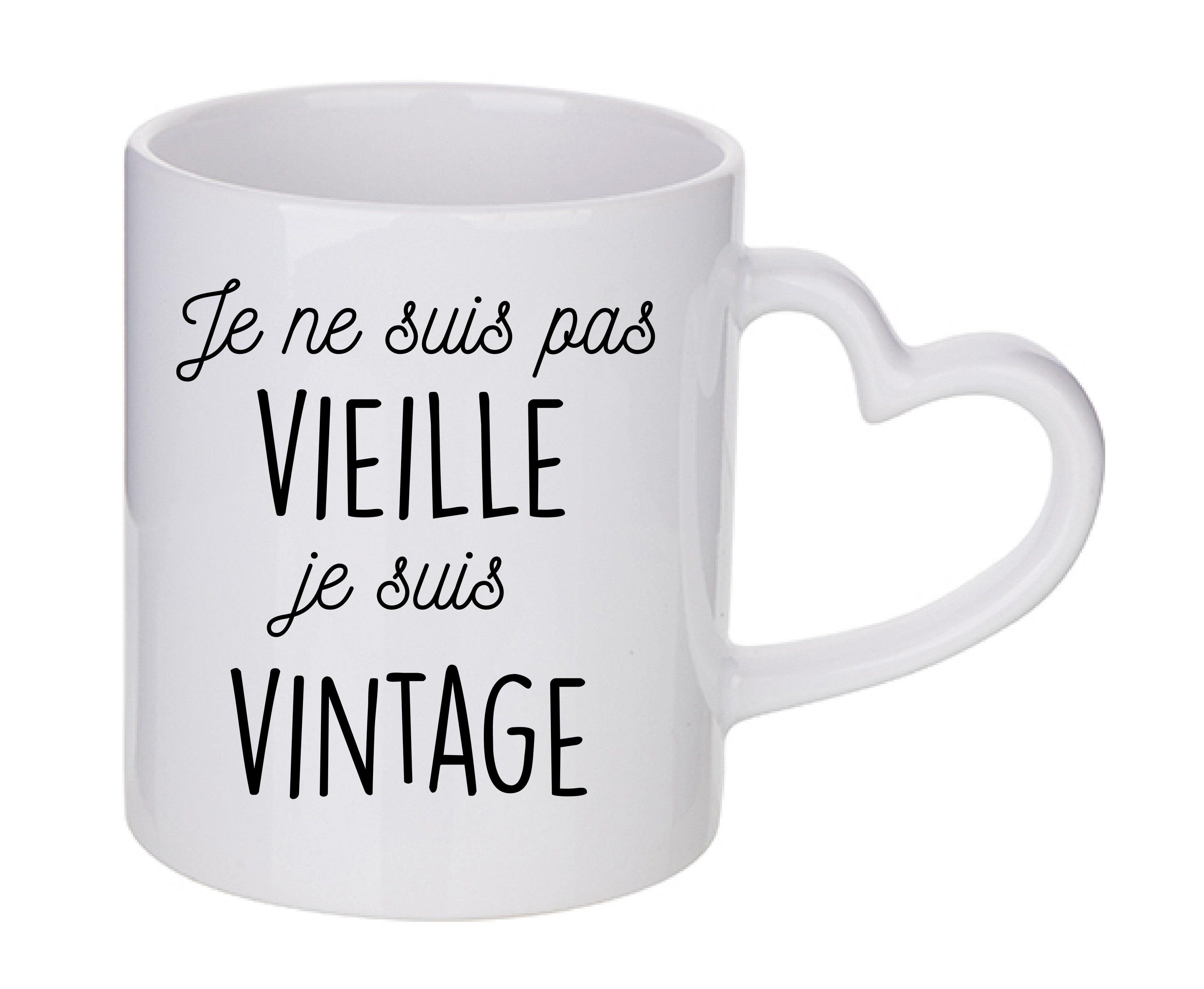 Mug coeur personnalisé Je ne suis pas vieille je suis vintage