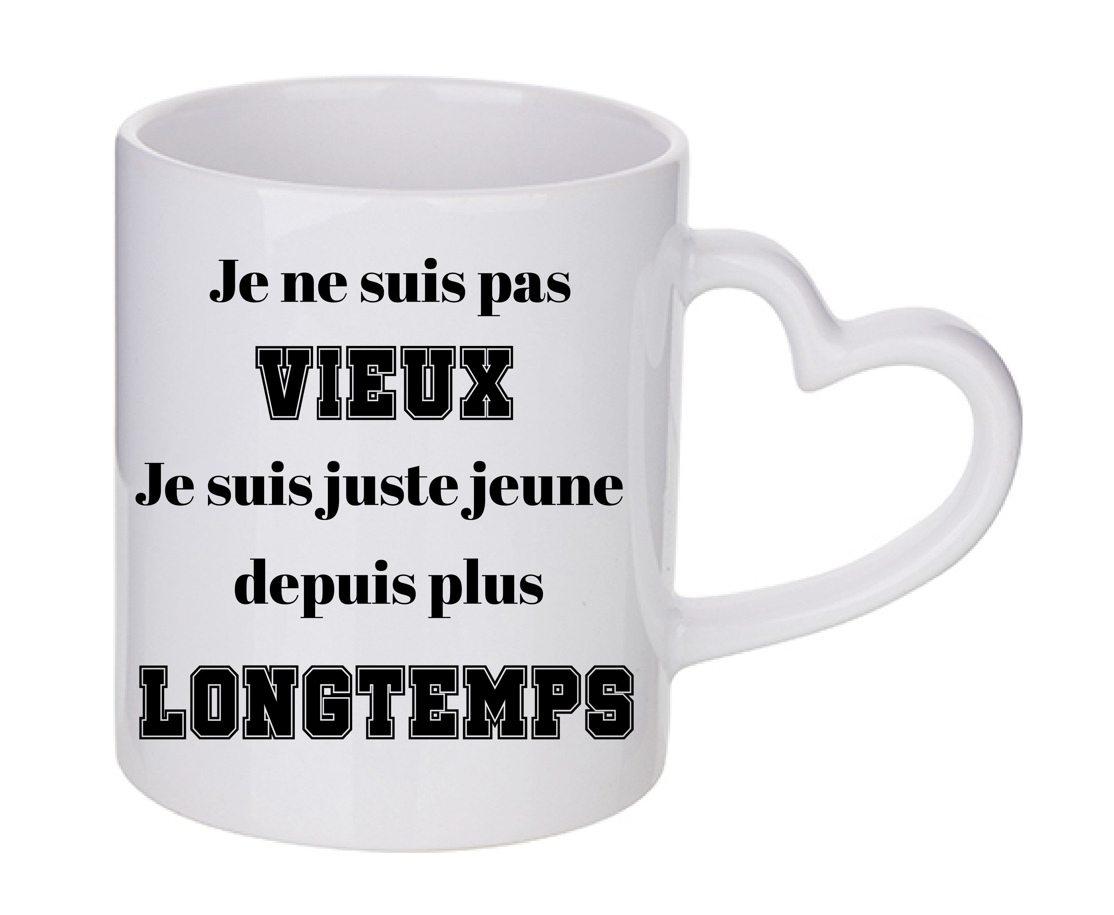 Mug coeur personnalisé Je ne suis pas vieux V2