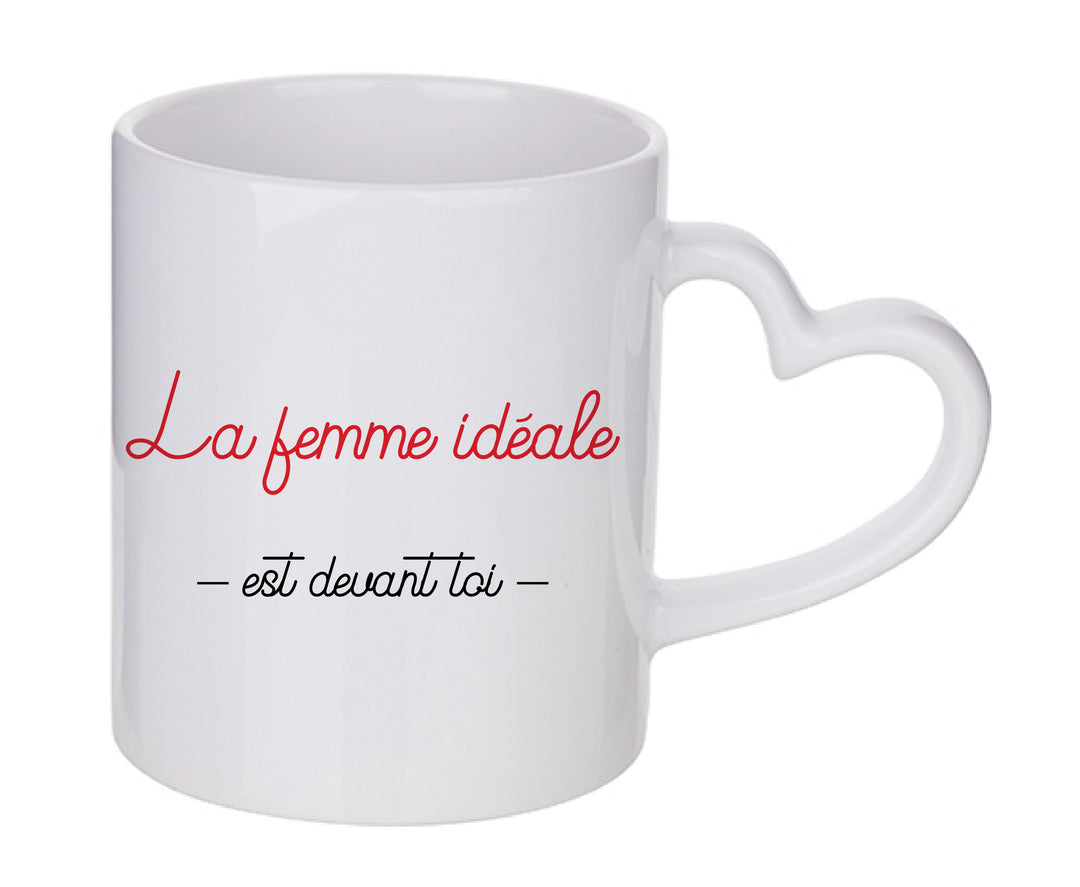 Mug coeur personnalisé La femme ideale est devant toi