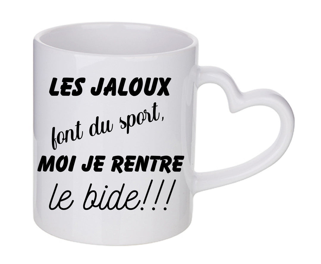 Mug coeur personnalisé Les jaloux font du sport moi je rentre le bide
