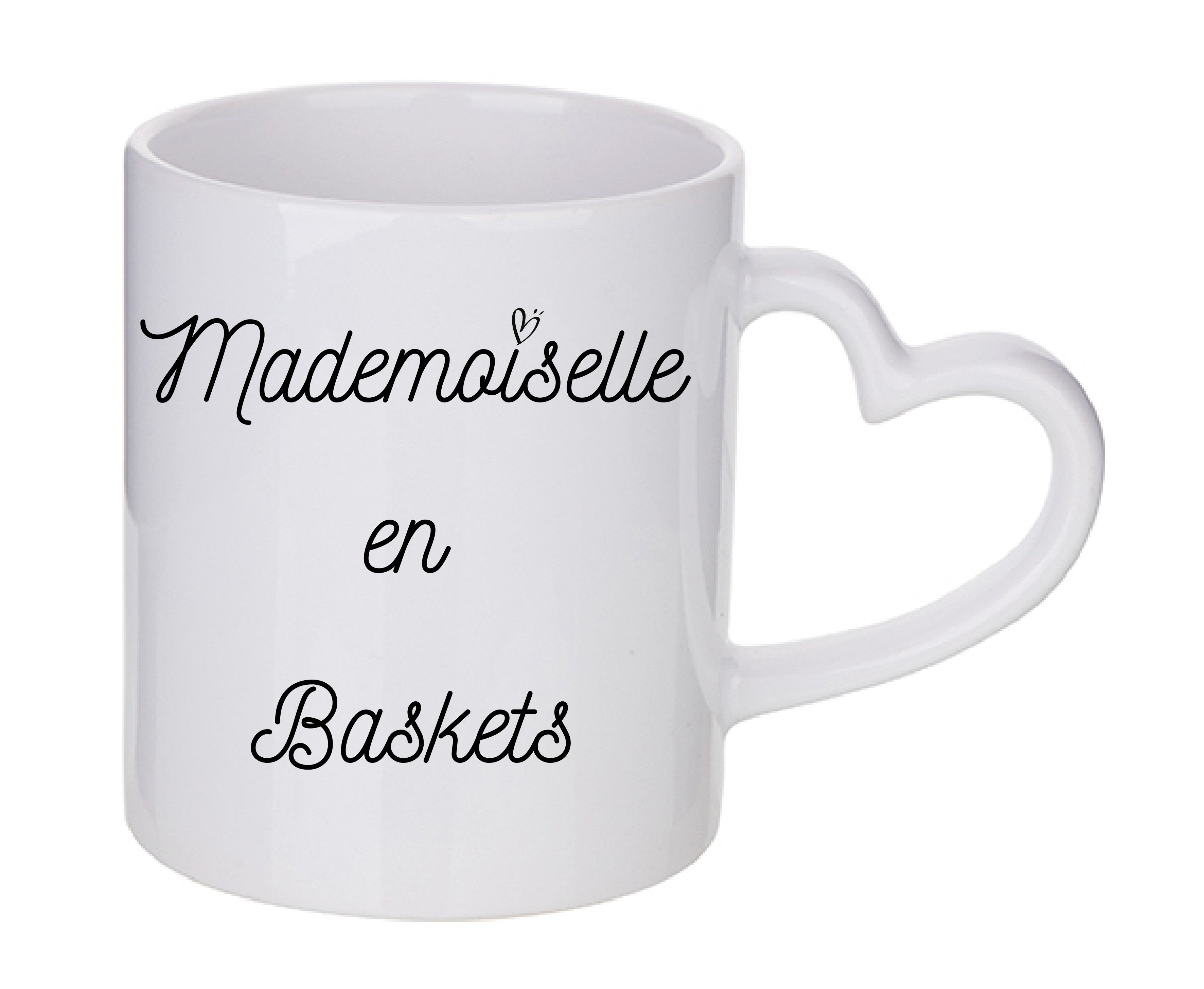Mug coeur personnalisé Mademoiselle en baskets