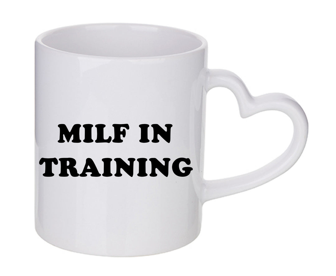Mug coeur personnalisé Milf in training