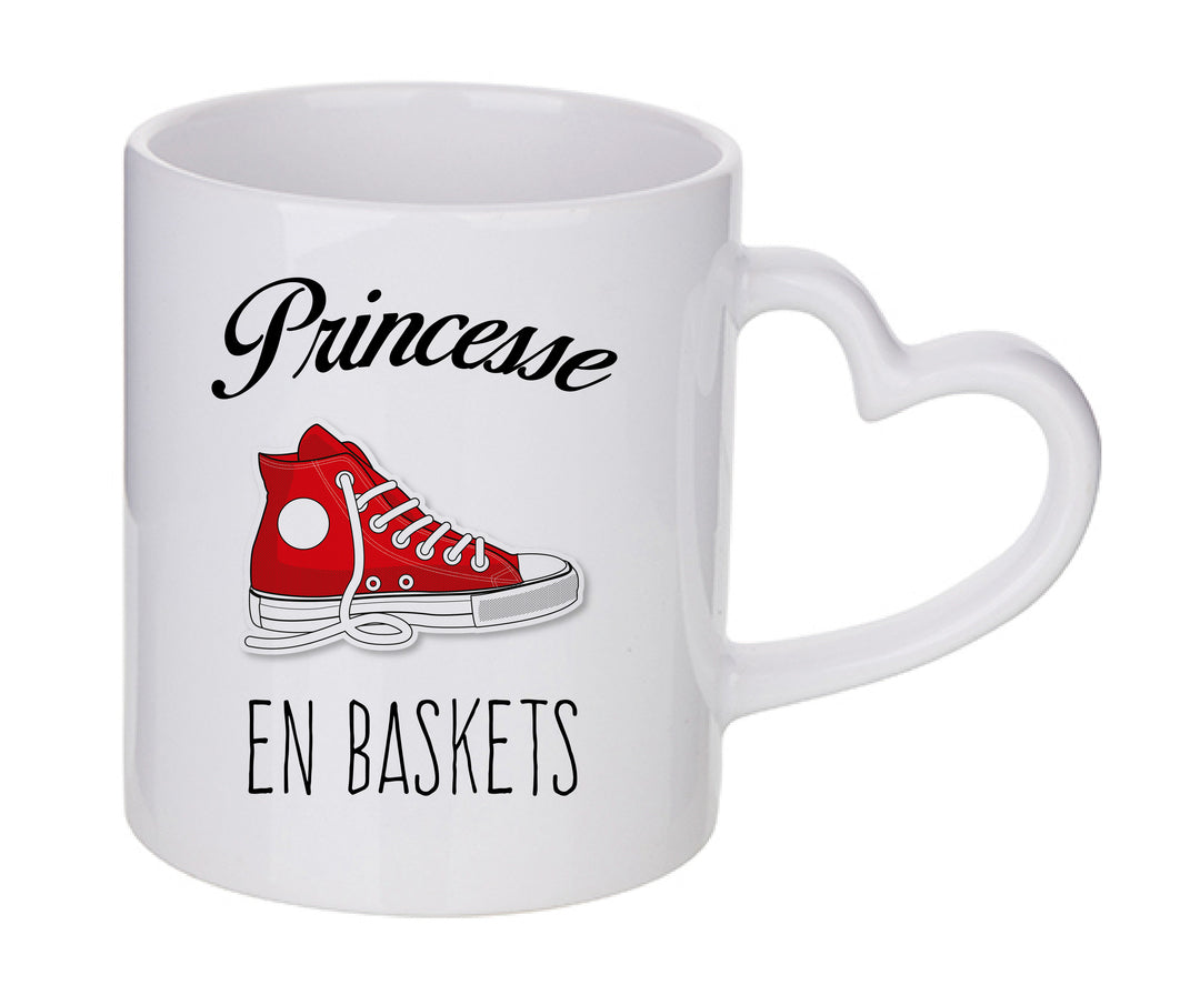 Mug coeur personnalisé Princesse en baskets