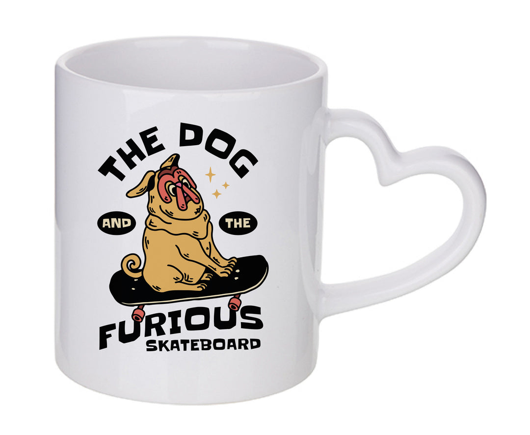 Mug coeur personnalisé The dog and the furious skateboard