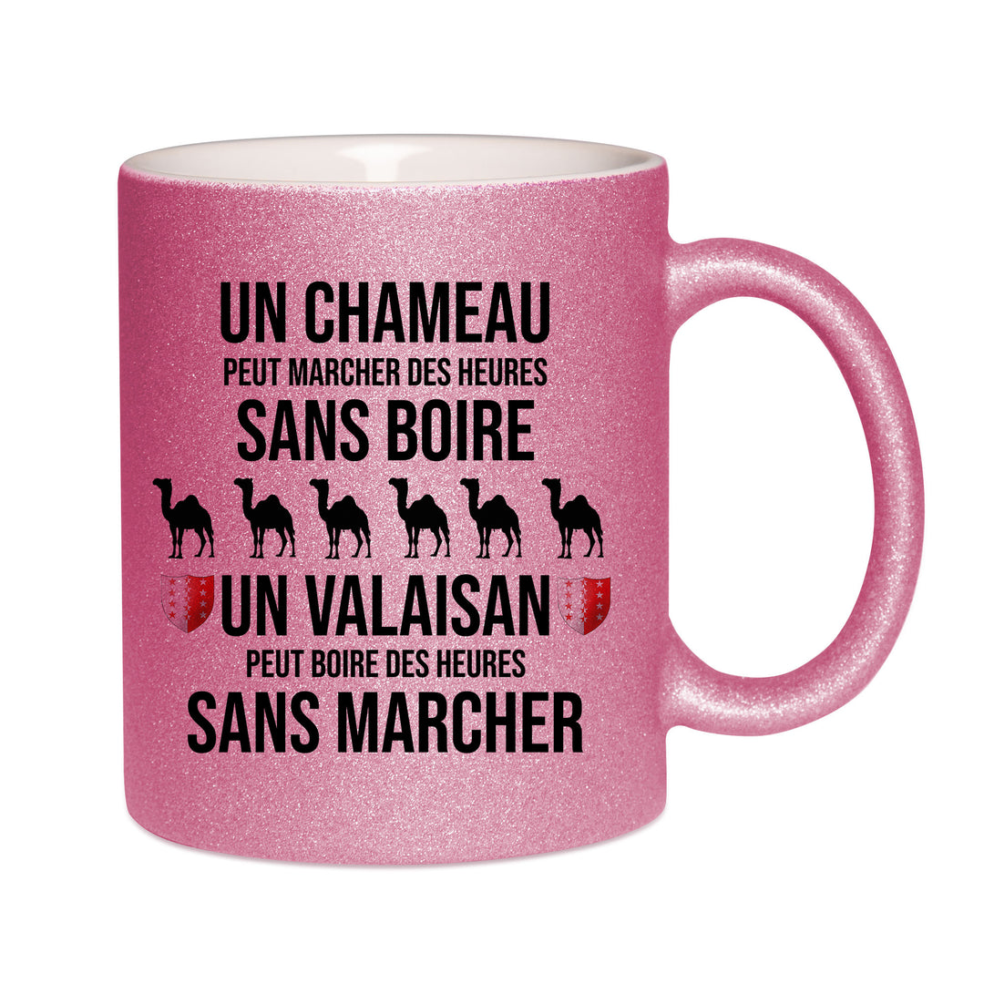Mug paillettes rose personnalisé Un chameau peut marcher des heures sans boire