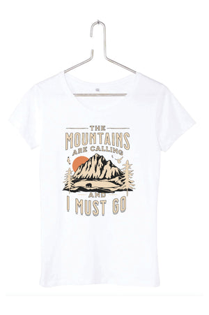 T-shirt femme The mountains are calling