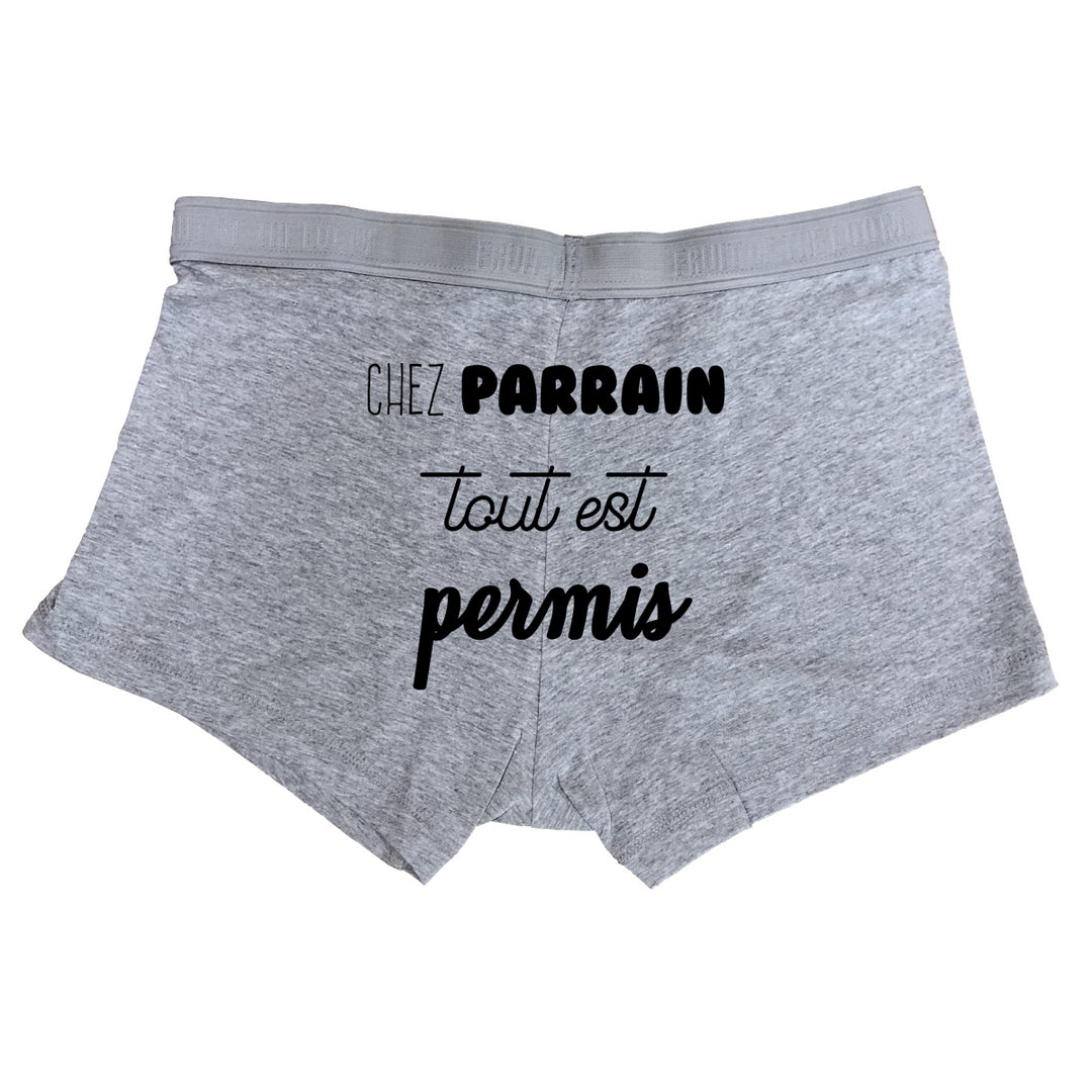 Boxer Chez parrain tout est permis